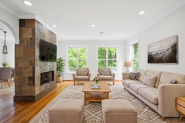 919 Forest Avenue, Chattanooga, TN 37405