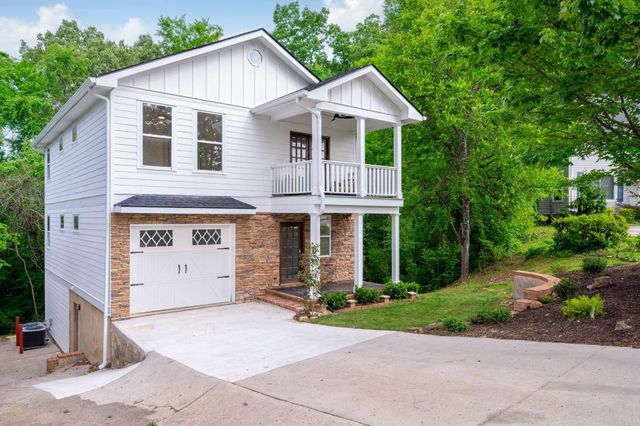 919 Forest Avenue, Chattanooga, TN 37405