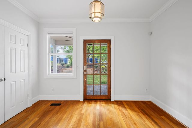 919 Forest Avenue, Chattanooga, TN 37405