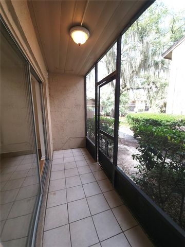 7606 ABBEY LANE 208, Tampa, FL 33617
