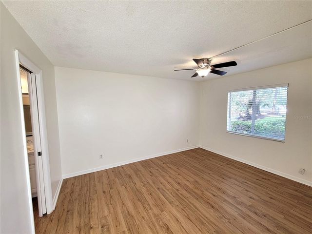 7606 ABBEY LANE 208, Tampa, FL 33617