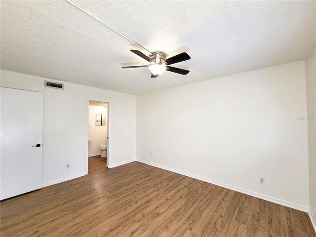 7606 ABBEY LANE 208, Tampa, FL 33617