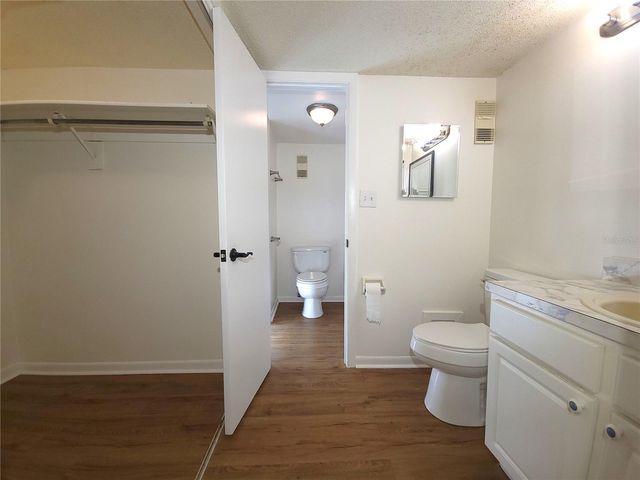 7606 ABBEY LANE 208, Tampa, FL 33617