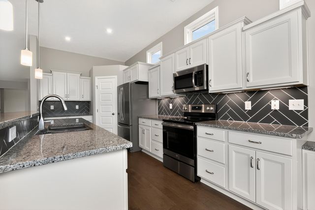 7523 Devonshire Drive, Alexandria, KY 41001