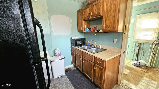 604 Blondell Avenue, Appalachia, VA 24216