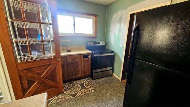 604 Blondell Avenue, Appalachia, VA 24216