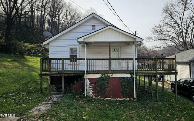 604 Blondell Avenue, Appalachia, VA 24216
