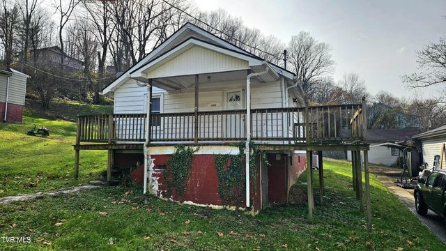 604 Blondell Avenue, Appalachia, VA 24216