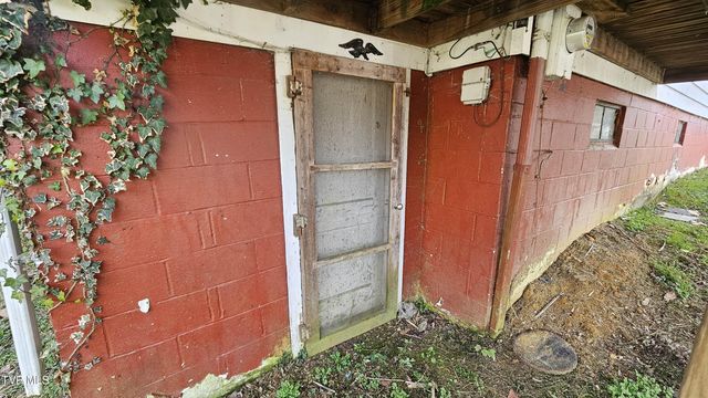 604 Blondell Avenue, Appalachia, VA 24216