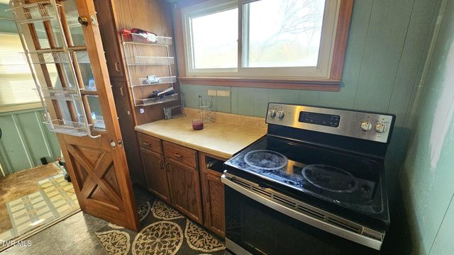 604 Blondell Avenue, Appalachia, VA 24216