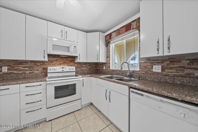 201 Saint Lucie Lane 810, Cocoa Beach, FL 32931