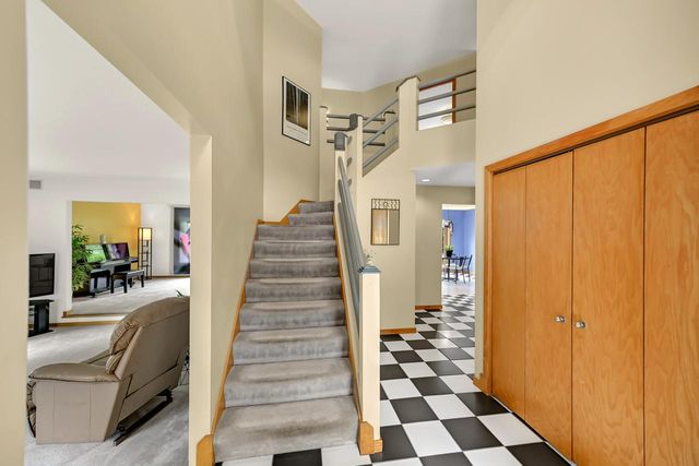 13320 W North LANE, New Berlin, WI 53151