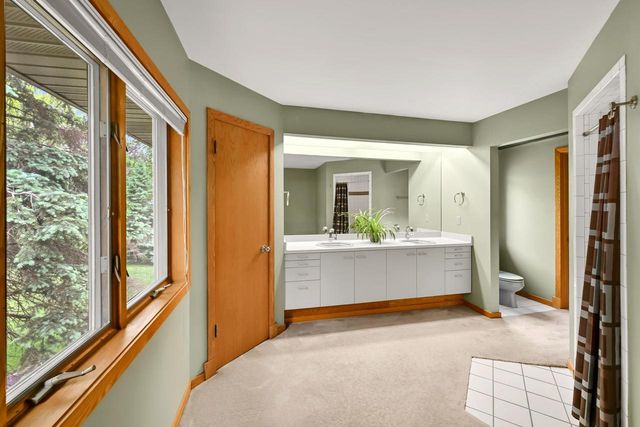 13320 W North LANE, New Berlin, WI 53151