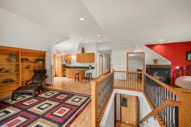 13320 W North LANE, New Berlin, WI 53151