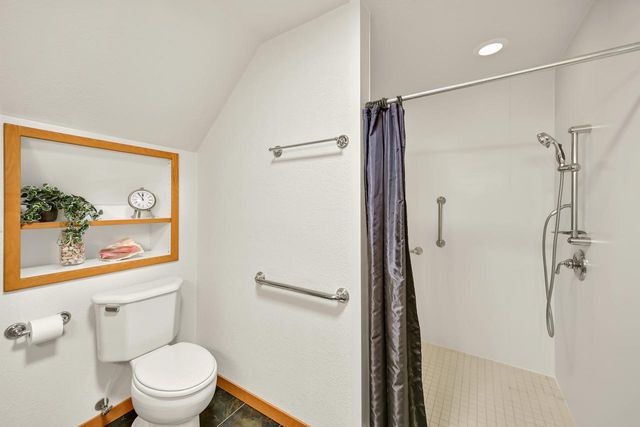 13320 W North LANE, New Berlin, WI 53151