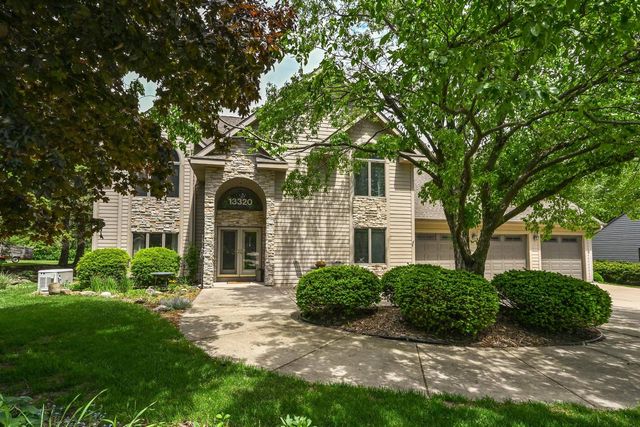 13320 W North LANE, New Berlin, WI 53151
