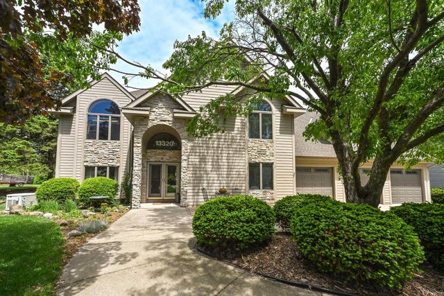 13320 W North LANE, New Berlin, WI 53151