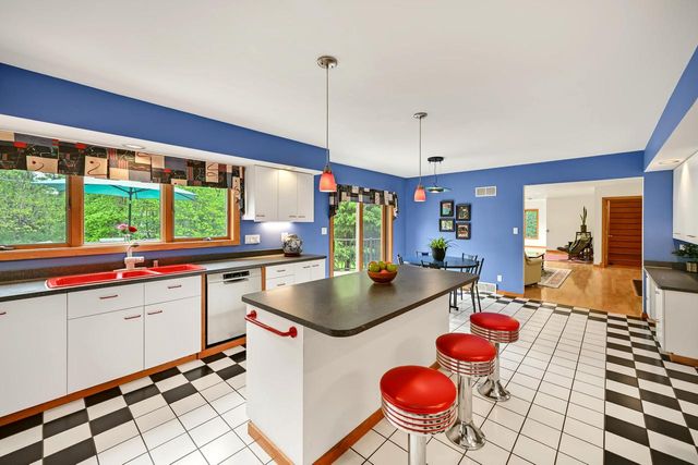 13320 W North LANE, New Berlin, WI 53151