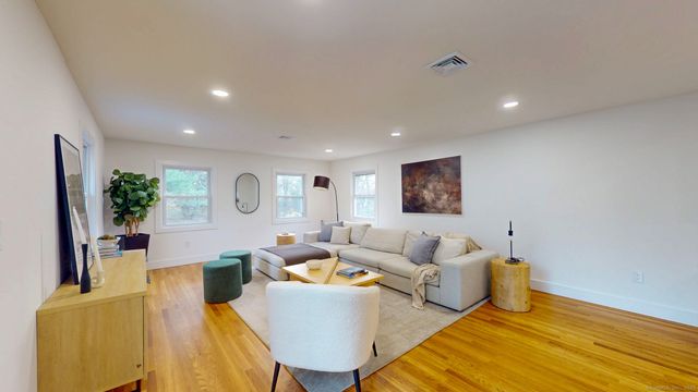 90 Lu Manor Drive, Fairfield, CT 06825