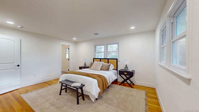 90 Lu Manor Drive, Fairfield, CT 06825