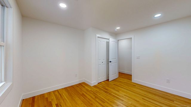 90 Lu Manor Drive, Fairfield, CT 06825