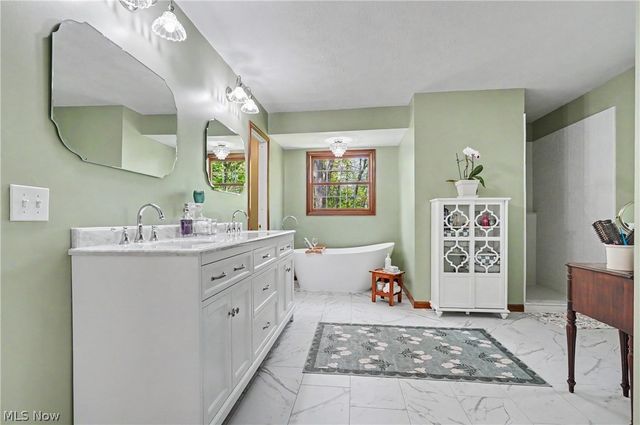 11003 Prouty, Concord Twp, OH 44077