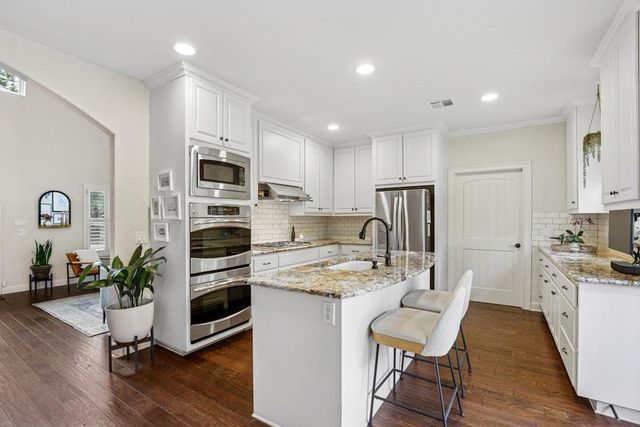 2307 Alta Vista Ave, Austin, TX 78704