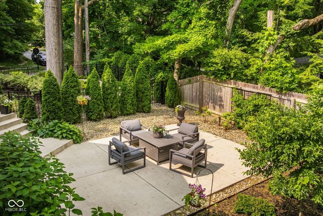 654 E 79th Street, Indianapolis, IN 46240