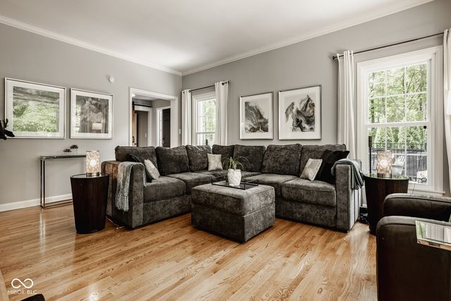 654 E 79th Street, Indianapolis, IN 46240