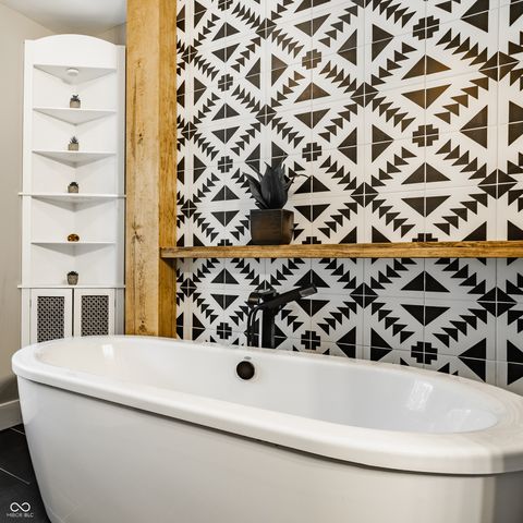 654 E 79th Street, Indianapolis, IN 46240