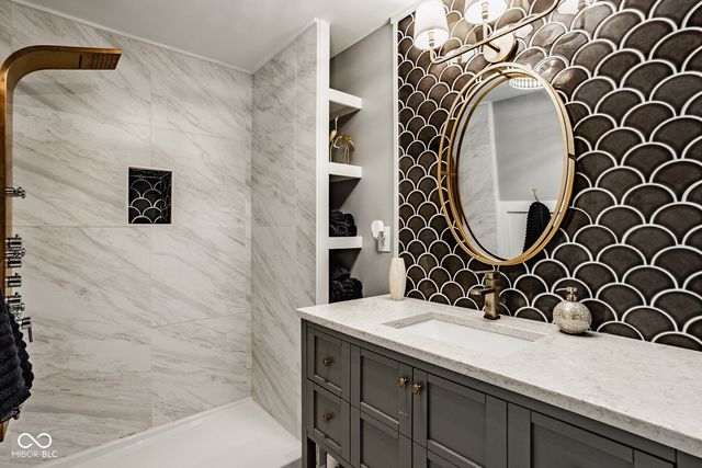 654 E 79th Street, Indianapolis, IN 46240