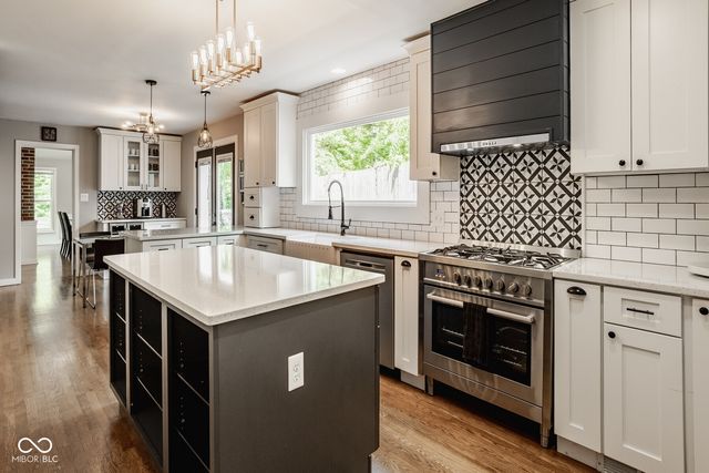 654 E 79th Street, Indianapolis, IN 46240