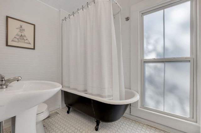 817 W King Street, Quincy, FL 32351