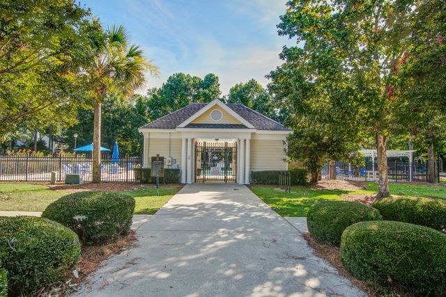 110 Revolution Drive, Mount Pleasant, SC 29464