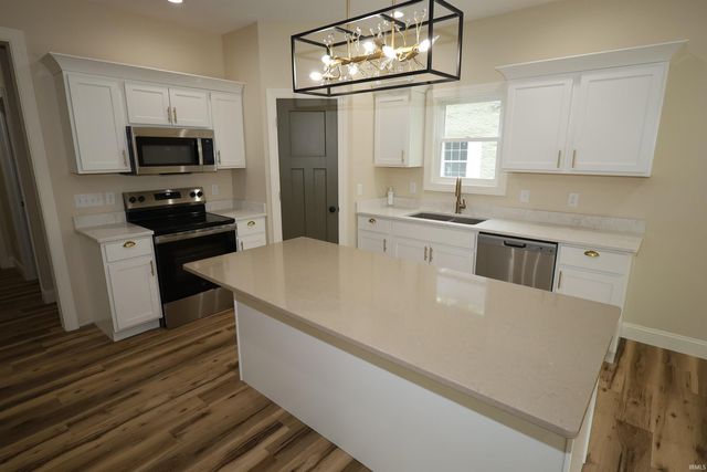 5822 Fernwood Avenue, Fort Wayne, IN 46809