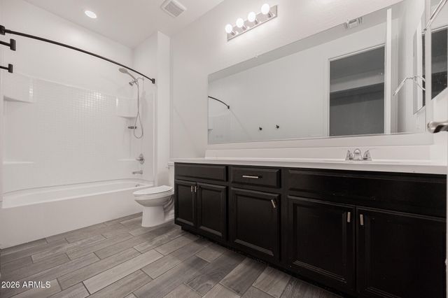 7914 W PUEBLO Avenue, Phoenix, AZ 85043