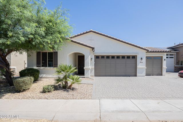 7914 W PUEBLO Avenue, Phoenix, AZ 85043