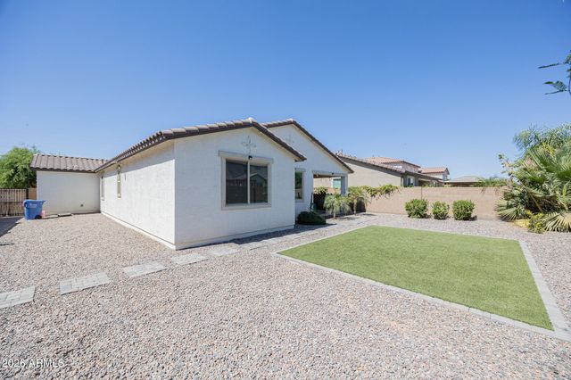 7914 W PUEBLO Avenue, Phoenix, AZ 85043