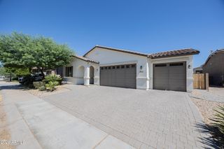 7914 W PUEBLO Avenue, Phoenix, AZ 85043