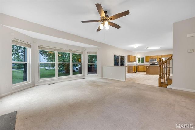 1145 Stonewolf Trail, Fairview Heights, IL 62208