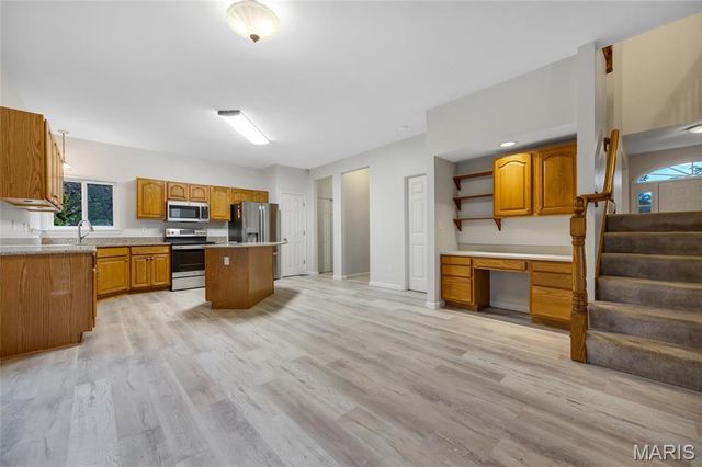1145 Stonewolf Trail, Fairview Heights, IL 62208