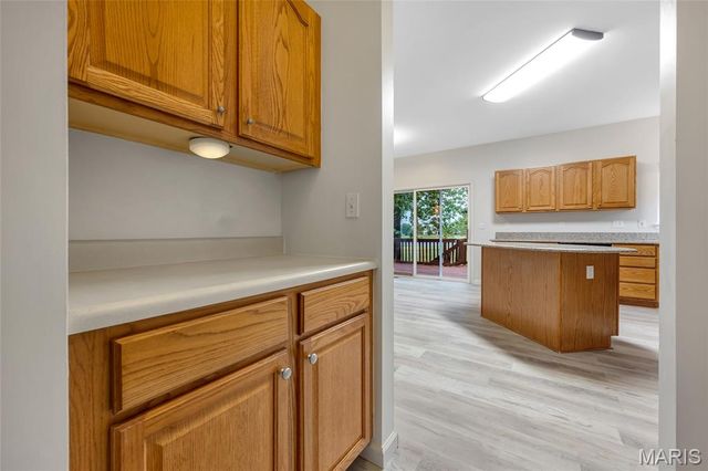 1145 Stonewolf Trail, Fairview Heights, IL 62208