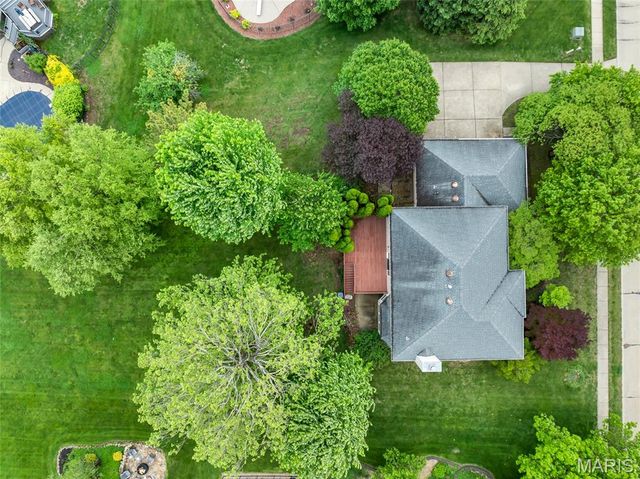 1145 Stonewolf Trail, Fairview Heights, IL 62208