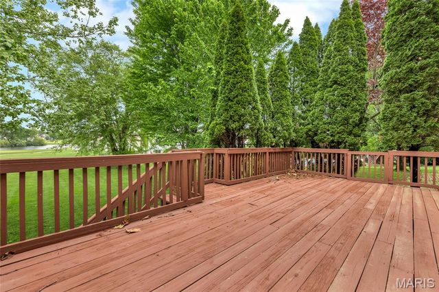 1145 Stonewolf Trail, Fairview Heights, IL 62208