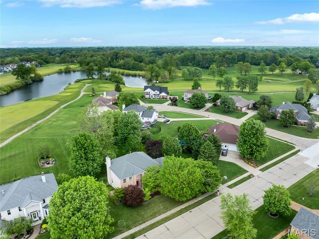 1145 Stonewolf Trail, Fairview Heights, IL 62208