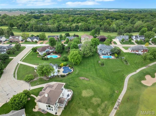 1145 Stonewolf Trail, Fairview Heights, IL 62208