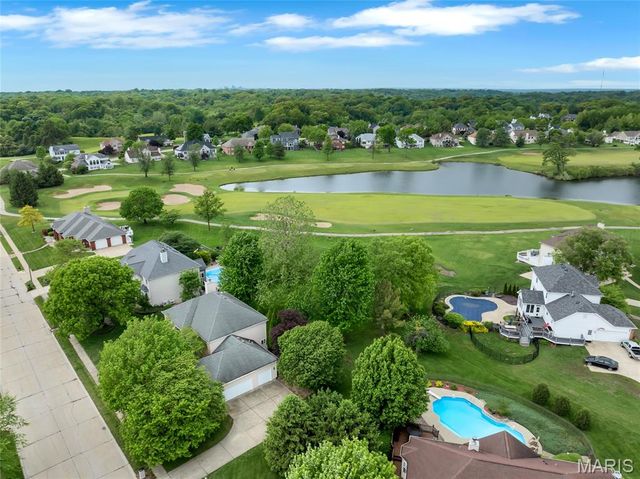 1145 Stonewolf Trail, Fairview Heights, IL 62208