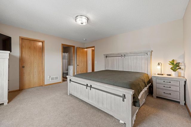 11400 72nd Court NE, Otsego, MN 55301