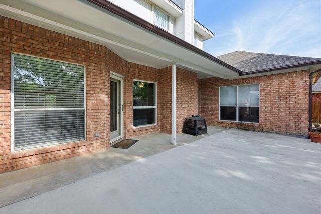 684 Chisholm Trail, Keller, TX 76248