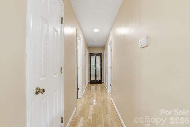 15 Valley Street, Granite Falls, NC 28630